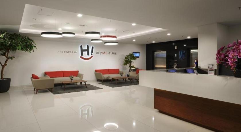 Hi Hotel Senen Jakarta Exteriör bild